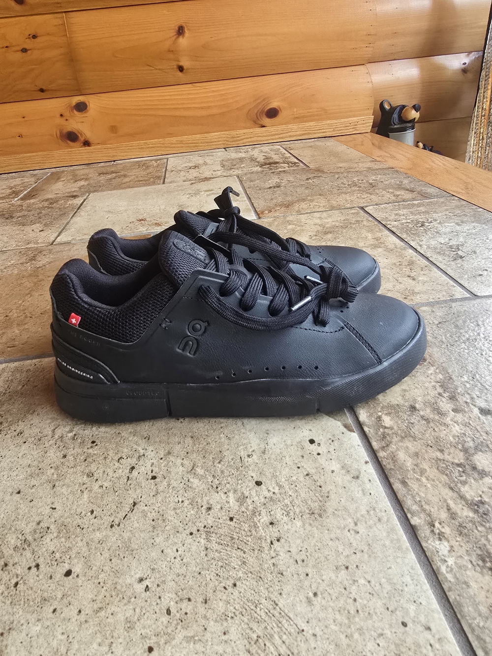 On Running Womens On Cloud Black Rogers Sneakers NWOB